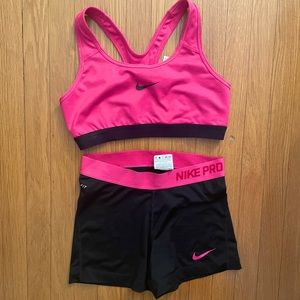 Nike Pro Pink and Black Set